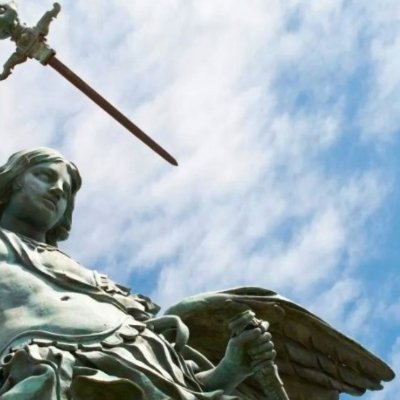 Il n'y a jamais eu autant d'humains sur Terre, et pourtant, il n'y a jamais eu si peu d'humanité. Protégeons les plus vulnérables 👶👩🦼🧓🐶 de la cruauté.