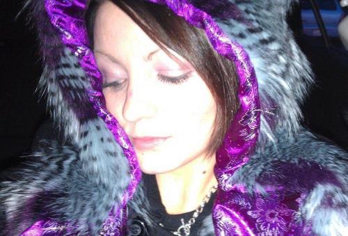 Happily married, proud mom of Destiny 9 & 1 cat & 1 dog. I love all music & going to festivals just enjoying being young living life to the fullest.