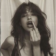 sueadagunay's profile picture. "Public Relations Specialist | Entrepreneurial Spirit 🌟 | 
Economics & Philosophy of Economics 💡 | 
Passionate about Ancient Roman Art 🏺"