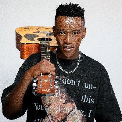 BobbyStringz's profile picture. Music is my way out🎸🎶
Rockstar🤘🏼👨‍🎤
https://t.co/9vBdwM20eU