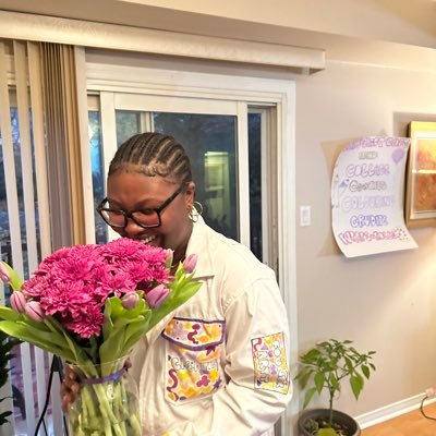 the Black queer Neil Buchanan 🌟 visual artist, writer, facilitator, aspiring author, shit talker 🌟 they/them 🌟