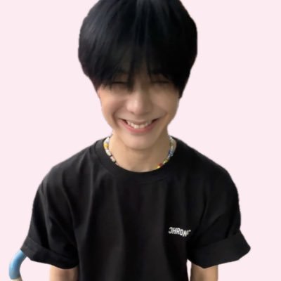 an dedicated to support and post updates on #IVAN of #STARLIGHTBOYS a survival show on IQIYI