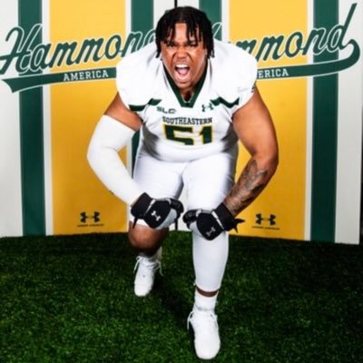 6’2 305, SLU ATH 🟢🟡 JUCO PRODUCT ECCC https://t.co/6w99sAk1Lu