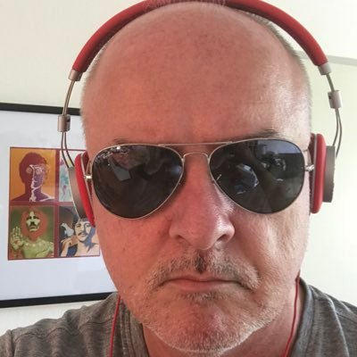 gerard42608036's profile picture. Hockey, vader van twee mannen, Blauwvinger, liberaal, ex-militair.
