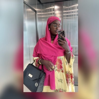 No time for regrets, Live,Laugh,Love... Sow Poulo Ardo, Happy wify and mommy 👶 Mrs Anne Demba Torodo 💍❤️ Owner and founder of @leschainesdraby 👻 ladyboo01