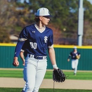 Shiloh Christian 26’ • 6’2 - 180 • GPA 3.86 • Honor Roll Student • Uncommitted RHP/C/INF/OF. AGTG • Matthew 5:44