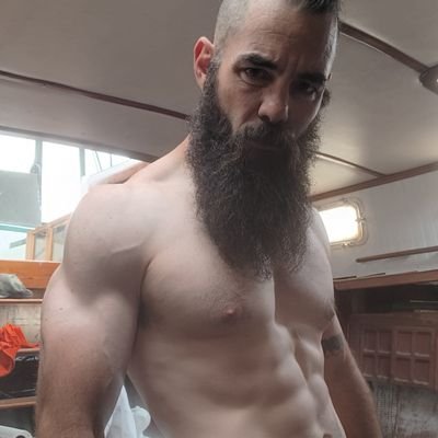 Its_The_Captain's profile picture. All glory to God. Transcended. Disciplined. Problem solver. Sailor. Boat builder. Cruiser.