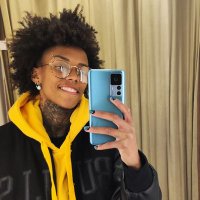 Bia Souza (@biasouzafutsal) 's Twitter Profile