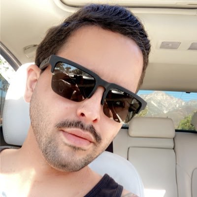 rggzzzzz's profile picture.
