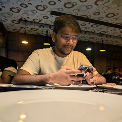 proud MB fan, Yuvi & Shreyas fan.
Studied https://t.co/966j4HgLAf at SRM University, previously worked at MEIL company.
Cricket Freak & Movie lover.