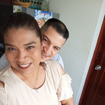 No envídies a nadie, si no conoces el sacrificio que ah echo para tener lo que tiene. En una relación 👩❤️👨 nuestros corazones unidos 🇵🇪👩❤️👨🇻🇪💕