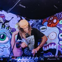 Greg (@_fifthdensity) 's Twitter Profile