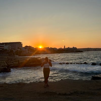 _aemj's profile picture. 💌🪩🍒✨🦋🤍🧸