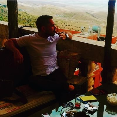 ___orhansahin's profile picture. İnsanla Davam Bitti