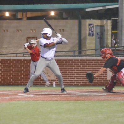 cguiton_1's profile picture. 6’1 208 LH/OF Redshirt sophomore