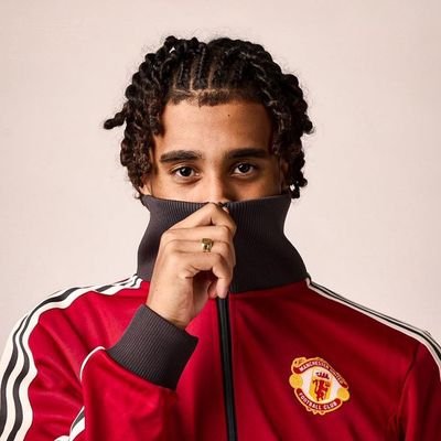 I keep it real. I am a shining star ⭐
⚽🏀🎾🏈🥎🥊
king of edit✌️
cash out master 😄// COLE WORLD||GGMU