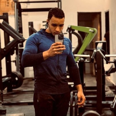 GalalAboda's profile picture. امضي في حياتك ولا تلتفت لما يفكر فيه الآخرين؛ فقط افعل ما يجب عليك فعله؛ 🙂❤️