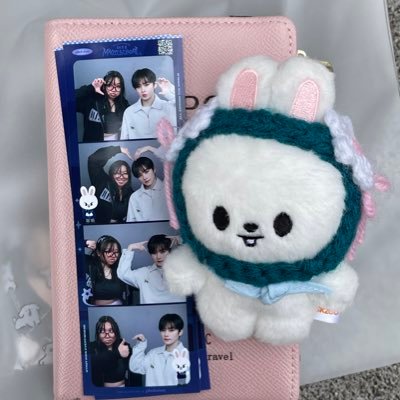 at soondoongdori’s humble service ≽^•⩊•^≼ saw skz: 5 ♡ saw svt: 1 ⟡ saw txt: 1 ⋆。°✩