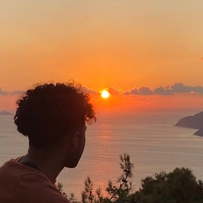 Investor by day, Science & Tech enthusiast always | Follow for Consistent posts about everything to do with Markets Data,Stocks and Global News with Analysis.