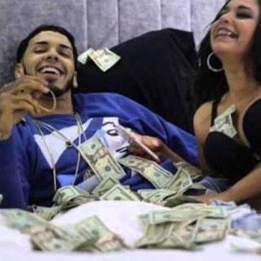 22Honki's profile picture. Cuenta parodia