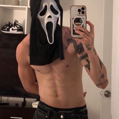 xcrymualove Profile Picture