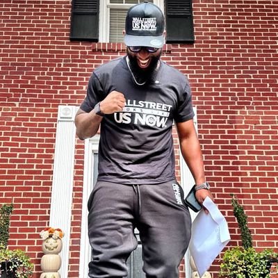 Financial Revolutionary
Took The Trap To Wallstreet
We No Longer Get It Out The Mudd We Get It Out The Market💵💵