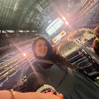 food network fan and part time therapist 🤷🏻♀️♏️ 📍knox