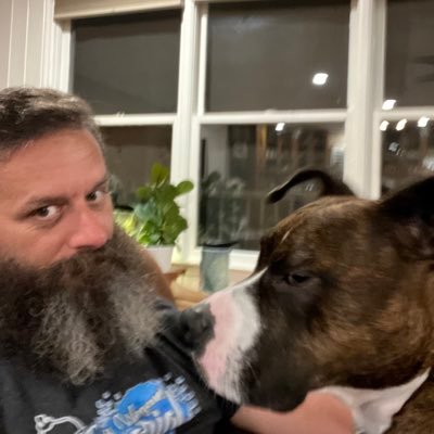 V97088La's profile picture. 