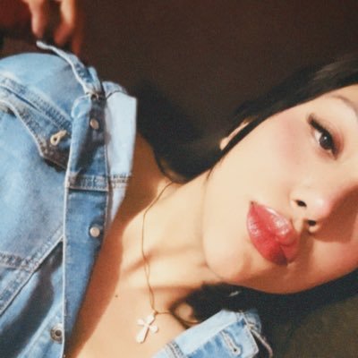 knowwhat_4's profile picture. 