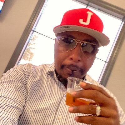 bouiejason5's profile picture. 