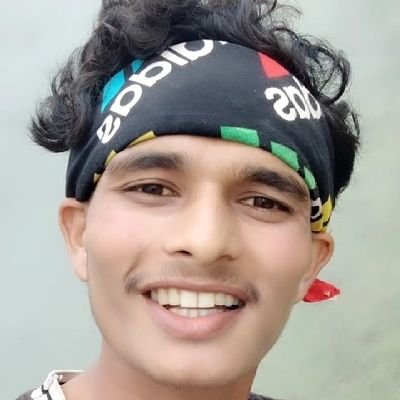 त्यो व्यक्ति पवित्र मन्दिर पसेर कैले हुँदैन..!
पवित्र हुन् त हर कोई को हृदय मा बस्न सक्नुपर्छ 🕊️
