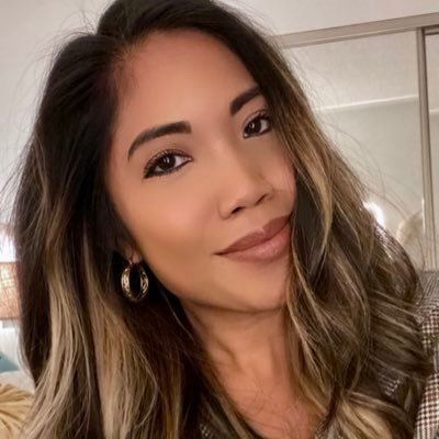 heathercastillo's profile picture. This is me, thinking out loud. 🤓 Sports (mainly Chargers 🏈 #BOLTUP ) & here to Make America Have Common Sense + Healthy Again. 🇺🇸🌱