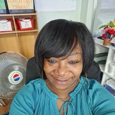 sandlesback1's profile picture. 