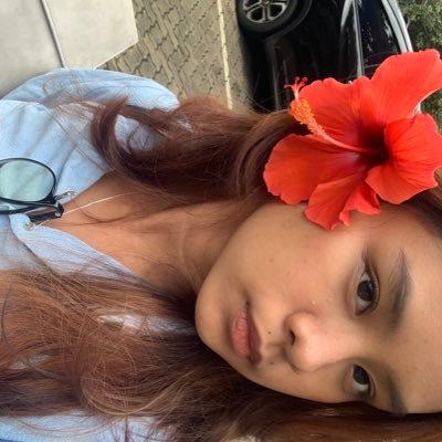 lqjulle's profile picture. excuse my french