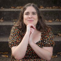 Claire Hennessy (@chennessybooks) 's Twitter Profile