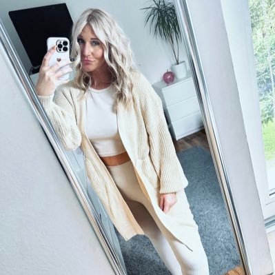 _carson_fans's profile picture. nice to meet you here y’all