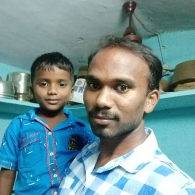 Karthik10437069's profile picture. 