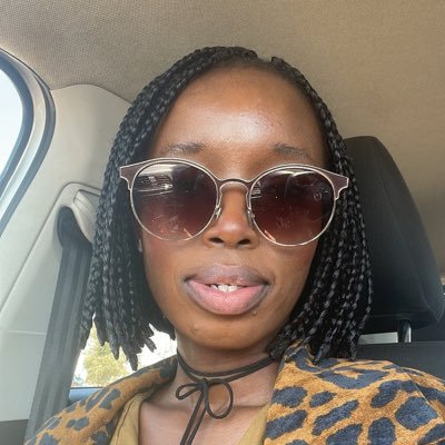 in a creative bubble 🫧 | brand strategy & creative strategist 🌻