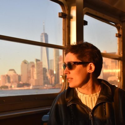 angelacg17's profile picture. 