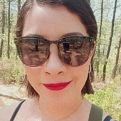 humanandcosmic's profile picture. Escribo.