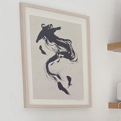 enineboylam's profile picture. .