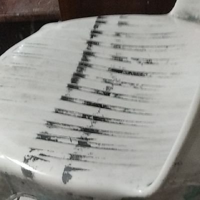 uraura1742105's profile picture. 