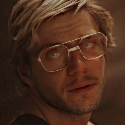 Adrien18Agreste's profile picture. 