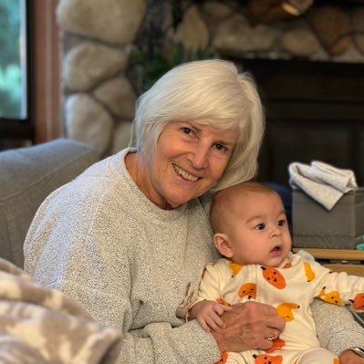 Retired English teacher, Grammy to four, hiker, traveler, reader #Harris2024 Lifelong Liberal 🟦 #BLM #LGBTQ+ #Ukraine #MyBodyMyChoice #VoteBlue 🚫DMs
