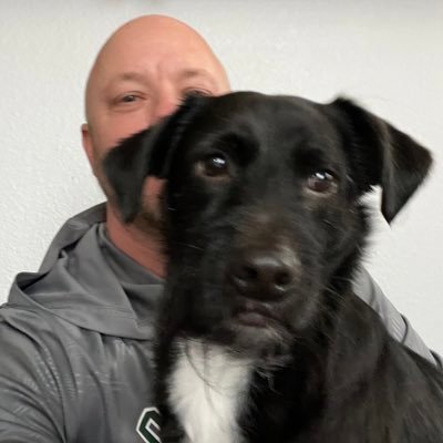 Wisco ⚡️Colorado ⭕ Dad of 2 adults. Retired Alcoholic of nearly 4 years. Animal lover. Might have seen me at a show.