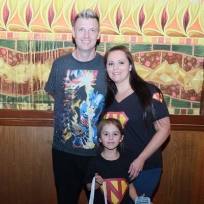 AnnieGail's profile picture. 🐊 ✨ ❤️ ✨ 🐊 Stay strong! 💪 💫 🦈 💫 #IStandWithNickCarter #IStandWithAaronCarter