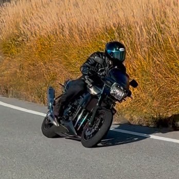 seeegogram's profile picture. 21歳・大学生#zrx1200daeg