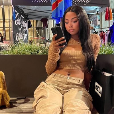 print202's profile picture. You can only choose one. If it's not me, I'm OUT! 🥰