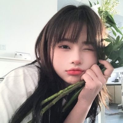 ye_song17503's profile picture. 