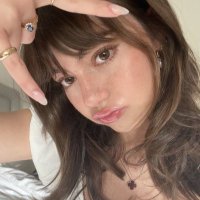 mia. (@clavecals) 's Twitter Profile